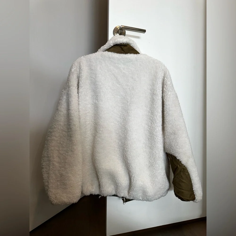 Puff Jacket - Picture 4 of 4